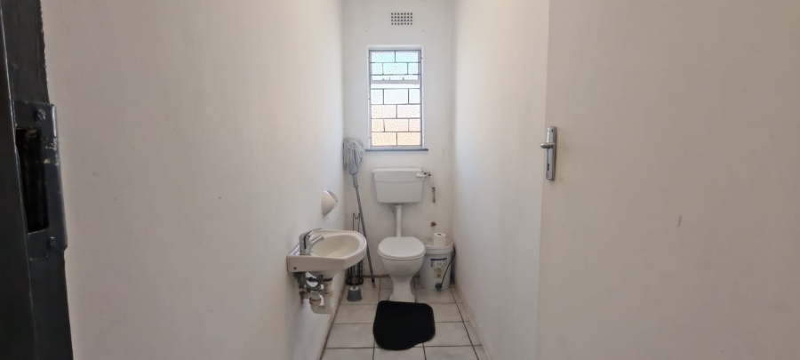 To Let 1 Bedroom Property for Rent in Stratford Green Western Cape